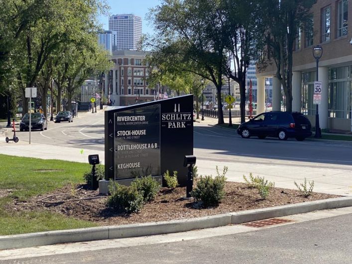 Schlitz Park Monument Sign - Milwaukee, WI