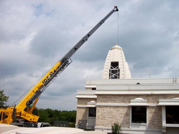 Hindu Temple of Wisconsin - Pewaukee, WI