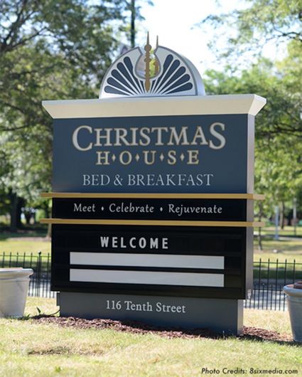 Christmas House Monument Sign - Racine, WI