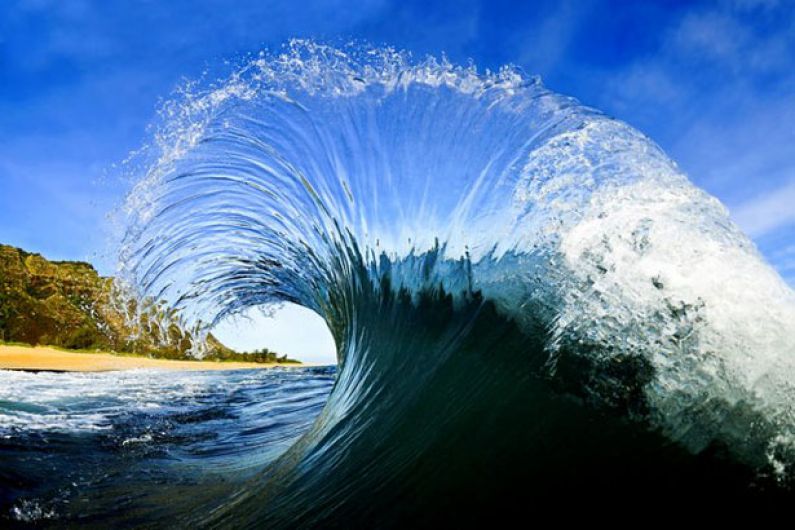 wave